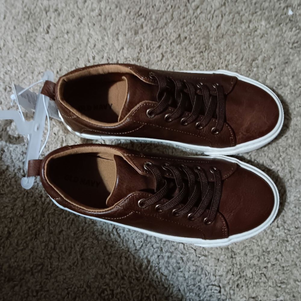 Boys shoes size 2 , Old Navy, Brand New with Tags ,